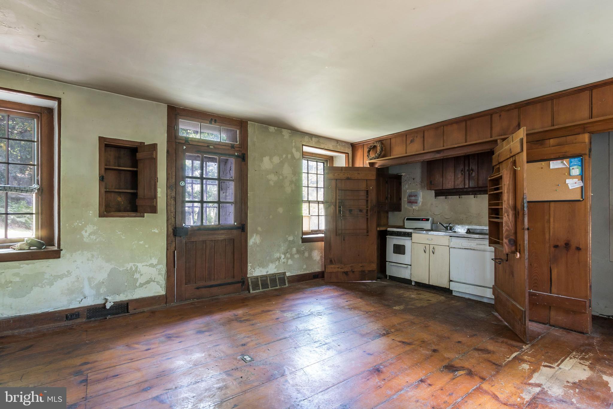 2863 River Road New Hope, PA 18938 - Photo 10 of 25
