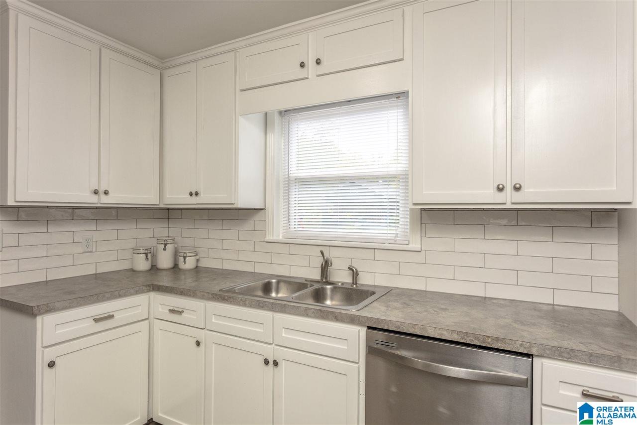 228 Springdale Road Birmingham, AL 35217 - Photo 7 of 30