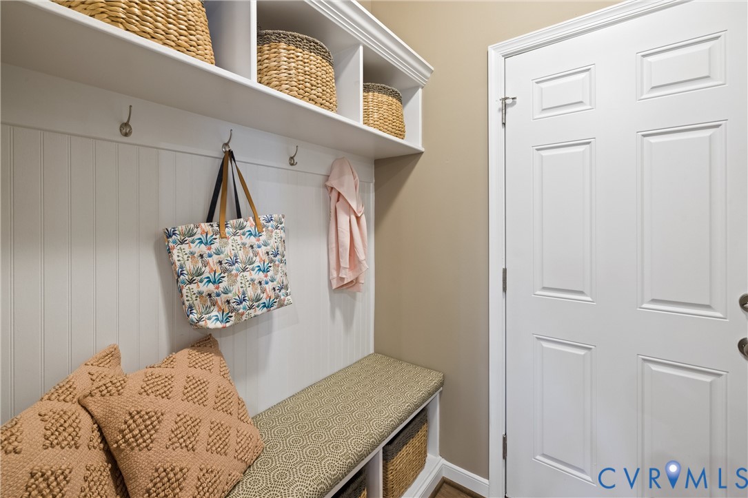 979 Charlemagne Road Midlothian, VA 23114 - Photo 17 of 50 a living room with furniture and a window