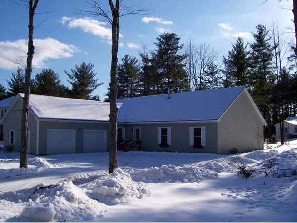 91 Lynnewood Road Laconia, NH 03246 - Photo 1 of 5