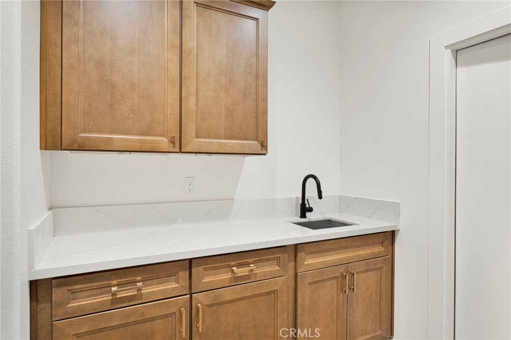 20112 Sahale Road Apple Valley, CA 92307 - Photo 40 of 67