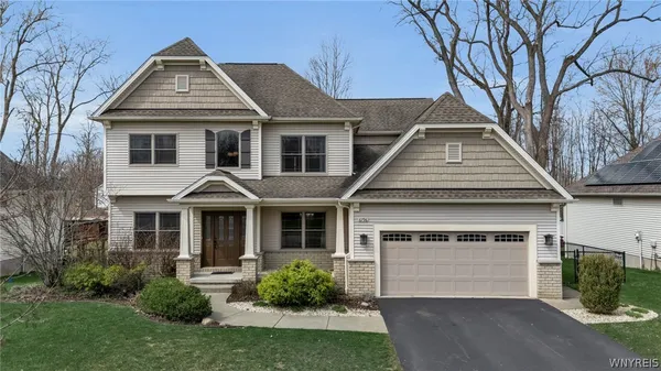 $699,900 | 6796 Rivera Way, Clarence, NY 14051