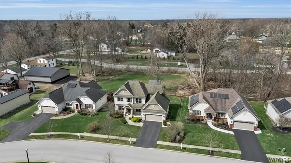 $699,900 | 6796 Rivera Way, Clarence, NY 14051