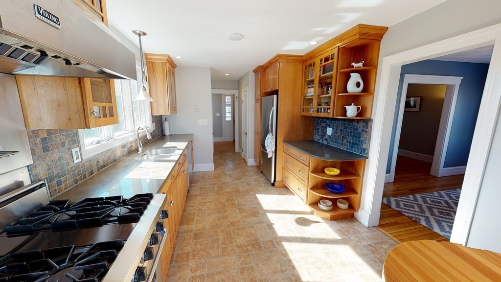 57 Fellsmere Road Malden, MA 02148 - Photo 13 of 36 Gallery Image 13