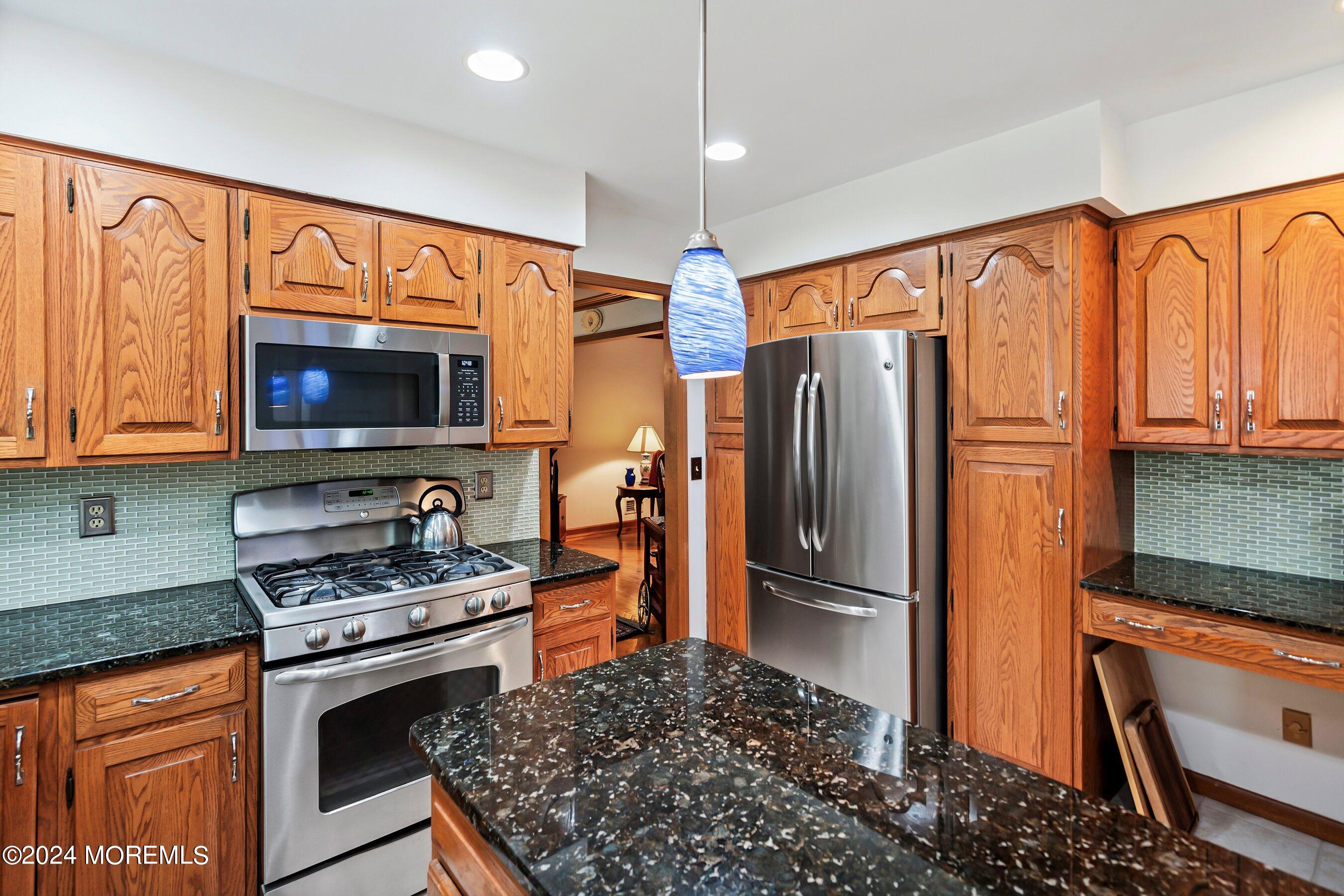 1 Amanda Lane Howell, NJ 07731 - Photo 12 of 43 12-Kitchen 1B