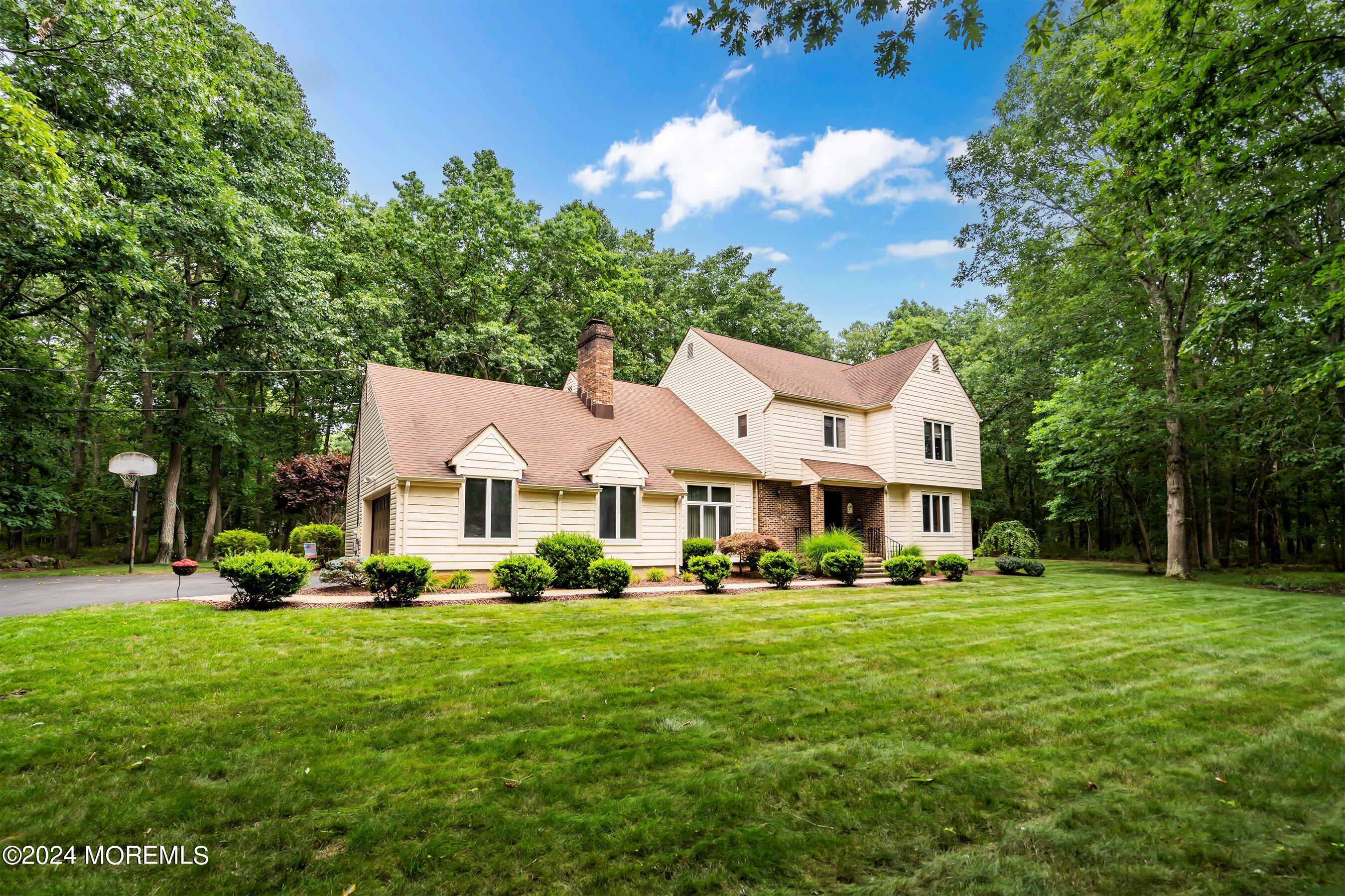 1 Amanda Lane Howell, NJ 07731 - Photo 2 of 43 03-Front Left
