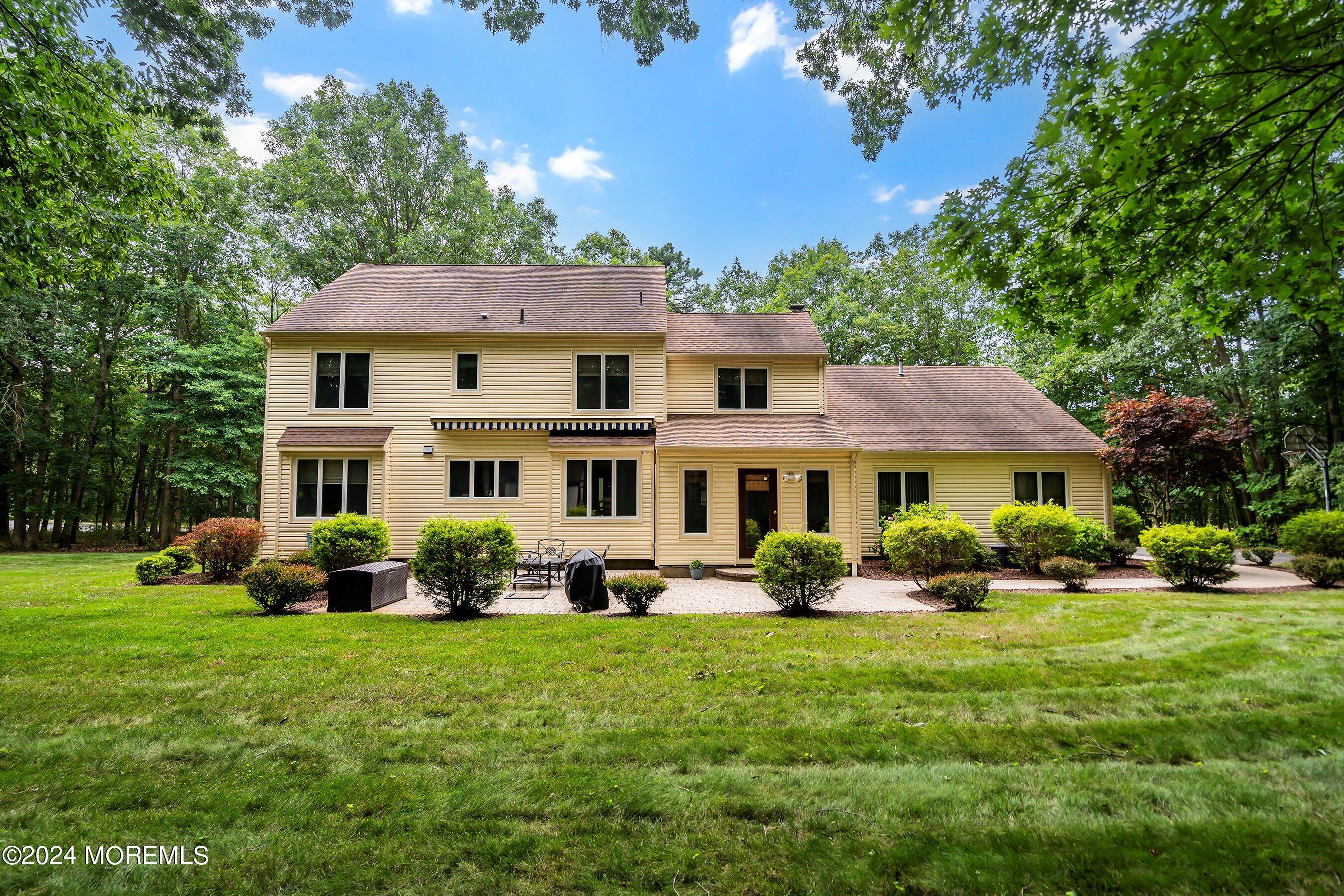 1 Amanda Lane Howell, NJ 07731 - Photo 35 of 43 36-Back