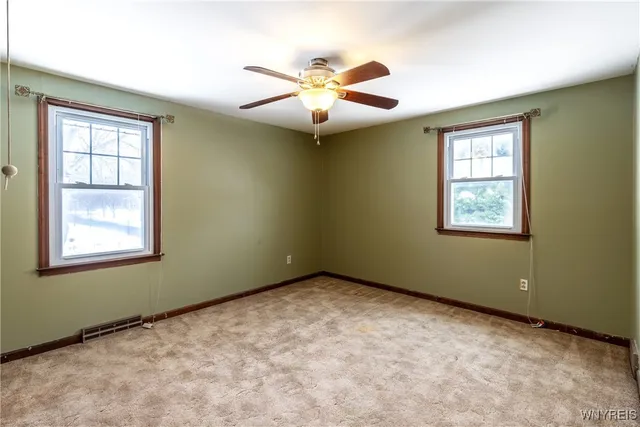 $525,000 | 60 Chapel Woods, Amherst, NY 14221