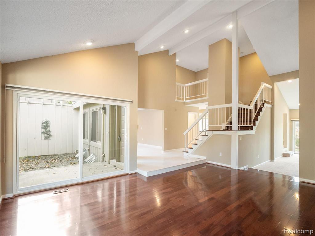 1835 Golf Ridge Drive Bloomfield Hills, MI 48302 - Photo 5 of 36