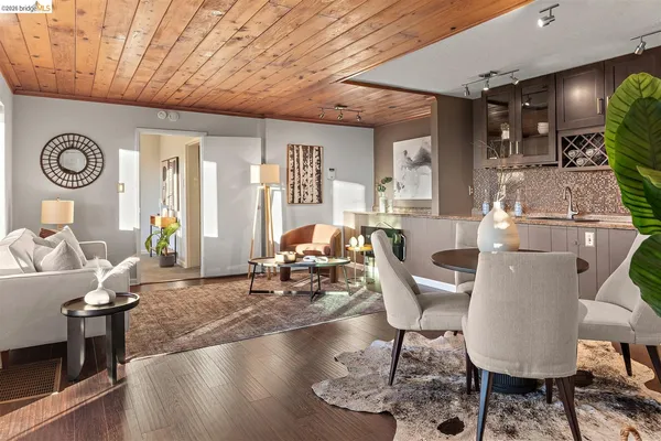 $995,000 | 6741 Snake Road, Oakland, CA 94611