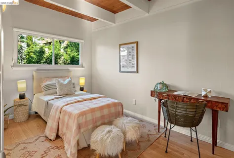 $995,000 | 6741 Snake Road, Oakland, CA 94611