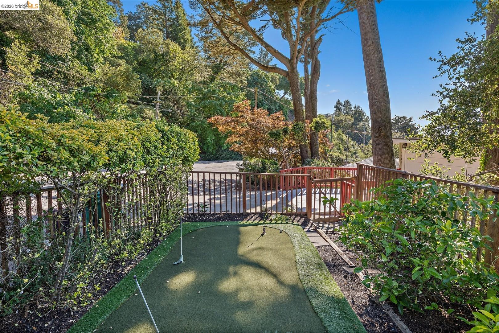 6741 Snake Road Oakland, CA 94611 - Photo 27 of 34