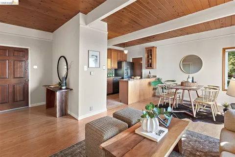 $995,000 | 6741 Snake Road, Oakland, CA 94611