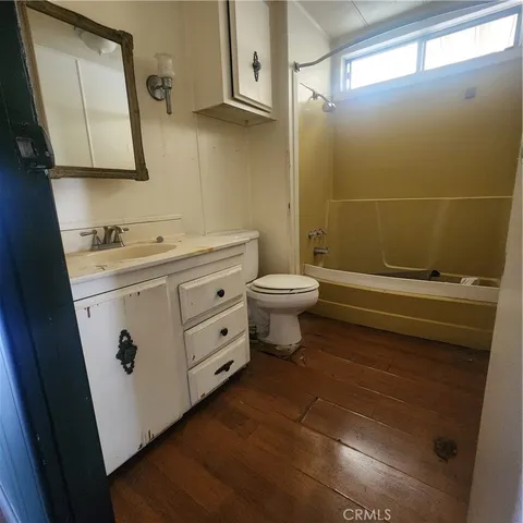 $89,900 | 995 Pomona Road, Unit 33, Corona, CA 92882