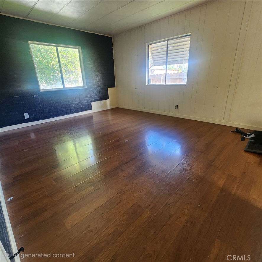 995 Pomona Road, Unit 33 Corona, CA 92882 - Photo 9 of 11