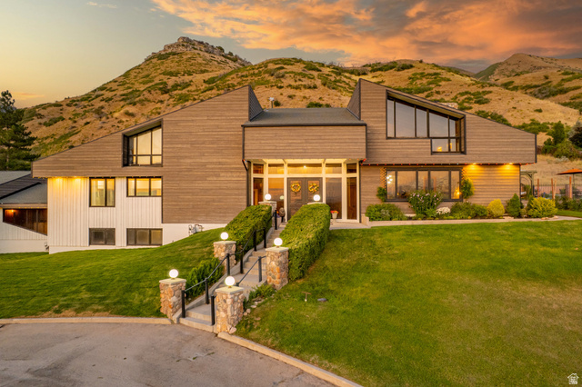 12 Quiet Meadow Lane Mapleton, UT 84664 - Photo 5 of 106