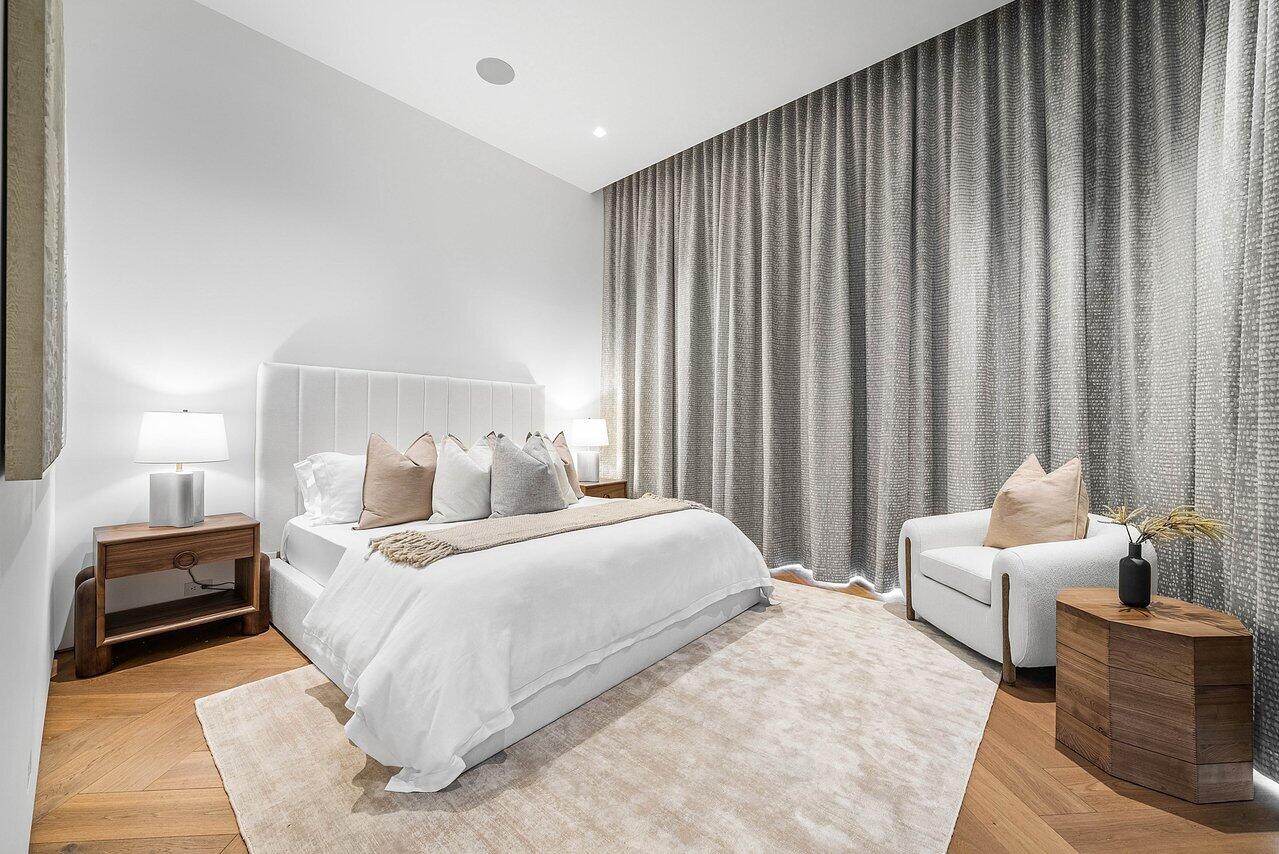 126 Spinnaker Lane Jupiter, FL 33477 - Photo 48 of 94 067-126SpinnakerLane-Jupiter-FL-33477-SM