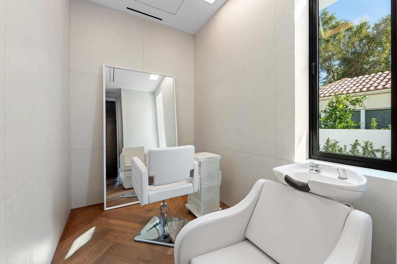126 Spinnaker Lane Jupiter, FL 33477 - Photo 75 of 94 084-126SpinnakerLane-Jupiter-FL-33477-SM