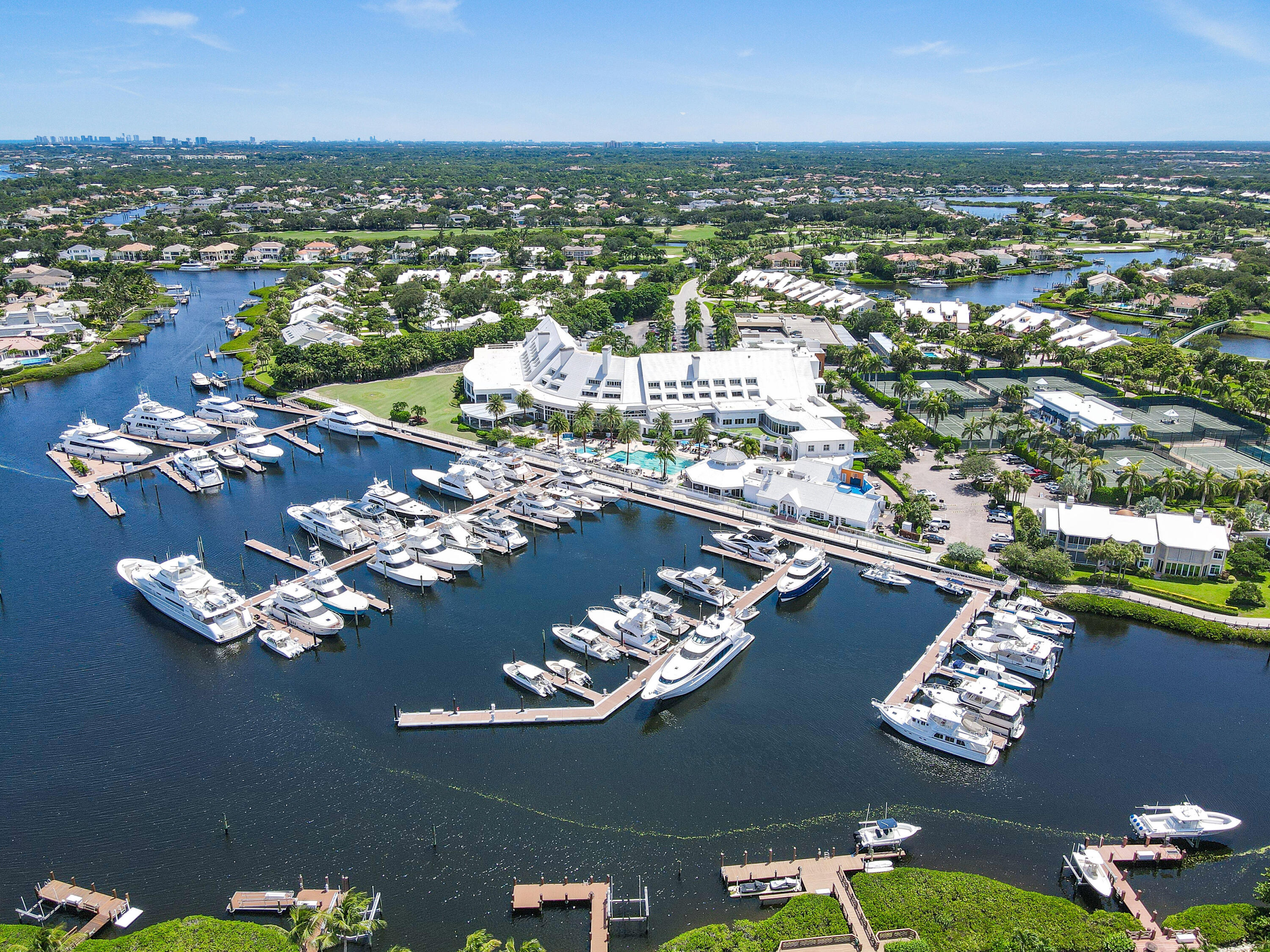 126 Spinnaker Lane Jupiter, FL 33477 - Photo 77 of 94 Admiral'sCoveAmenitiesAerial(1)