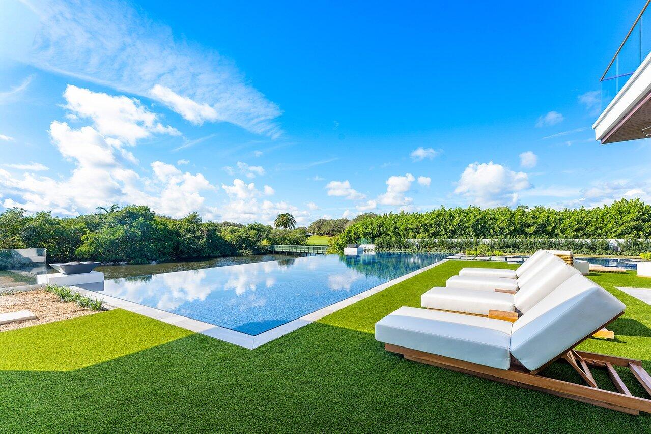 126 Spinnaker Lane Jupiter, FL 33477 - Photo 9 of 94 POOL
