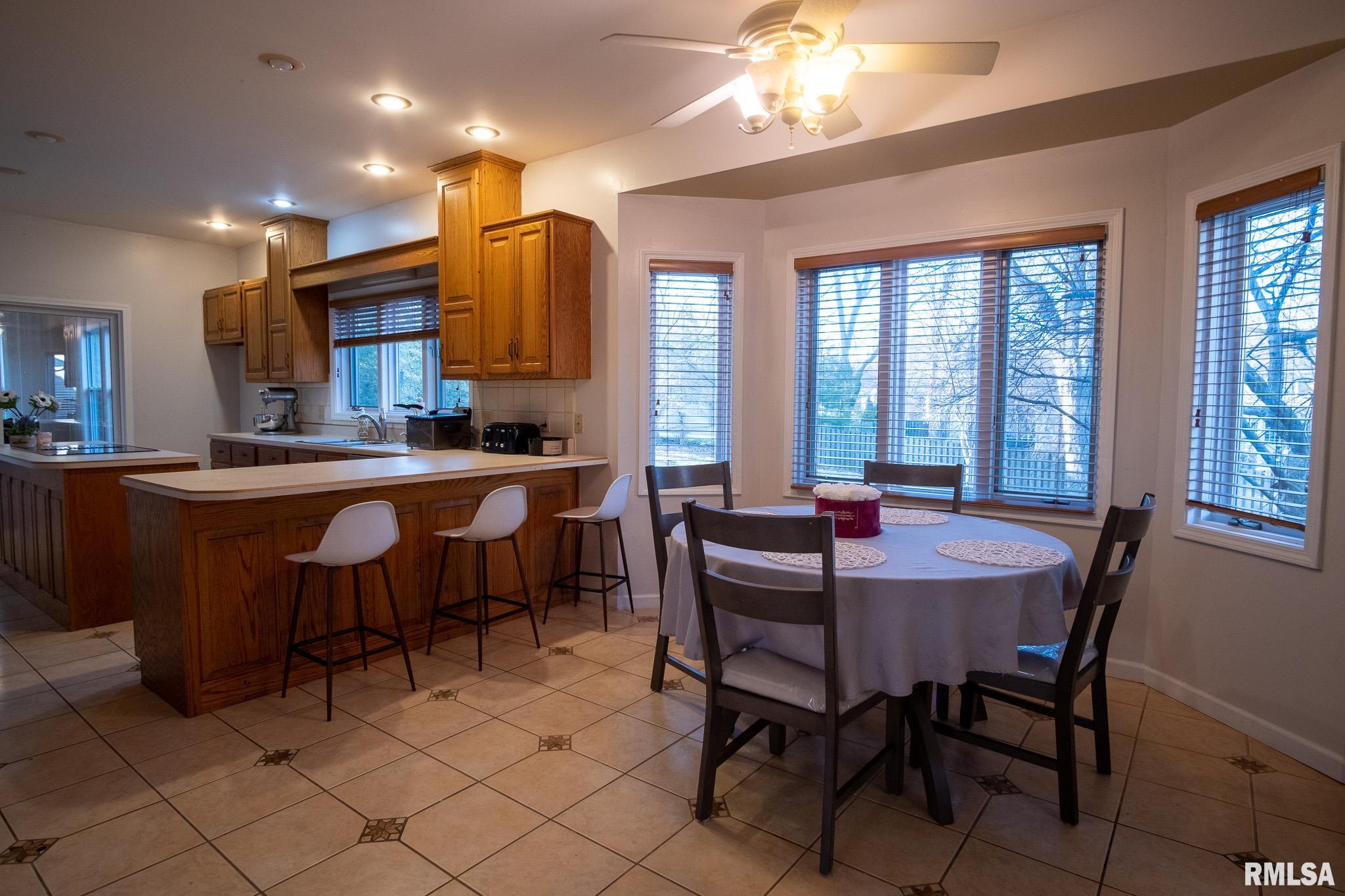 2913 Cider Mill Lane Springfield, IL 62702 - Photo 17 of 43