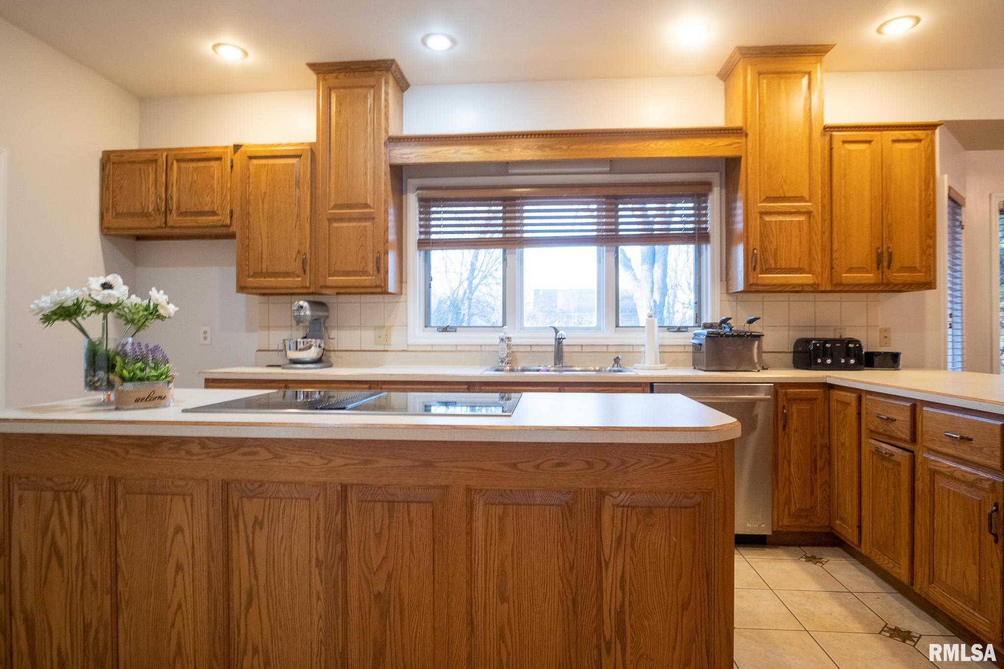 2913 Cider Mill Lane Springfield, IL 62702 - Photo 20 of 43