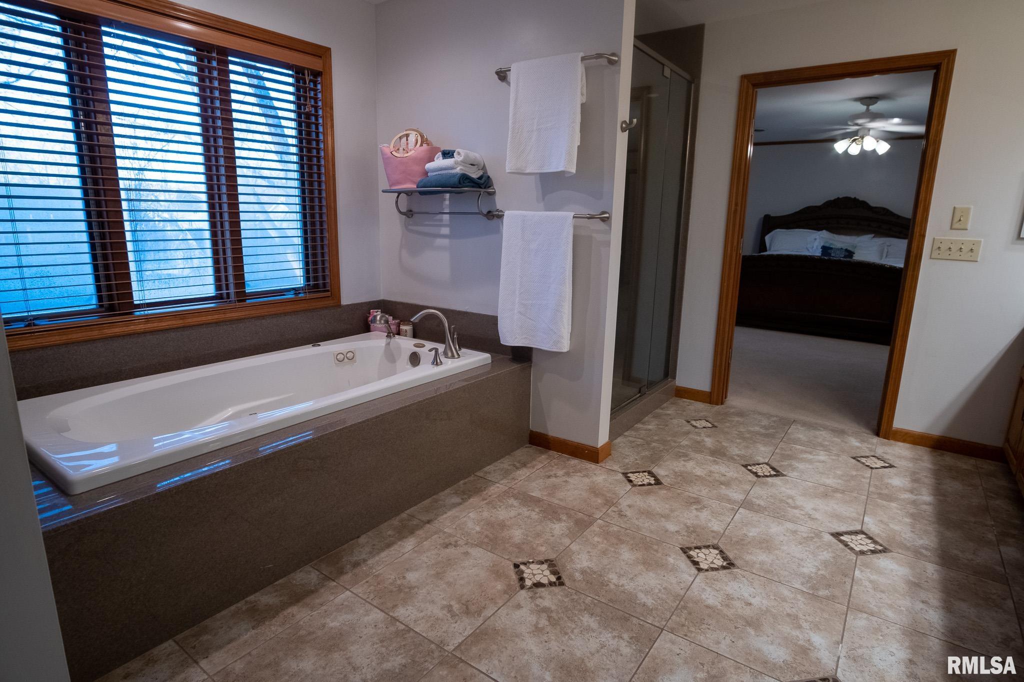 2913 Cider Mill Lane Springfield, IL 62702 - Photo 28 of 43