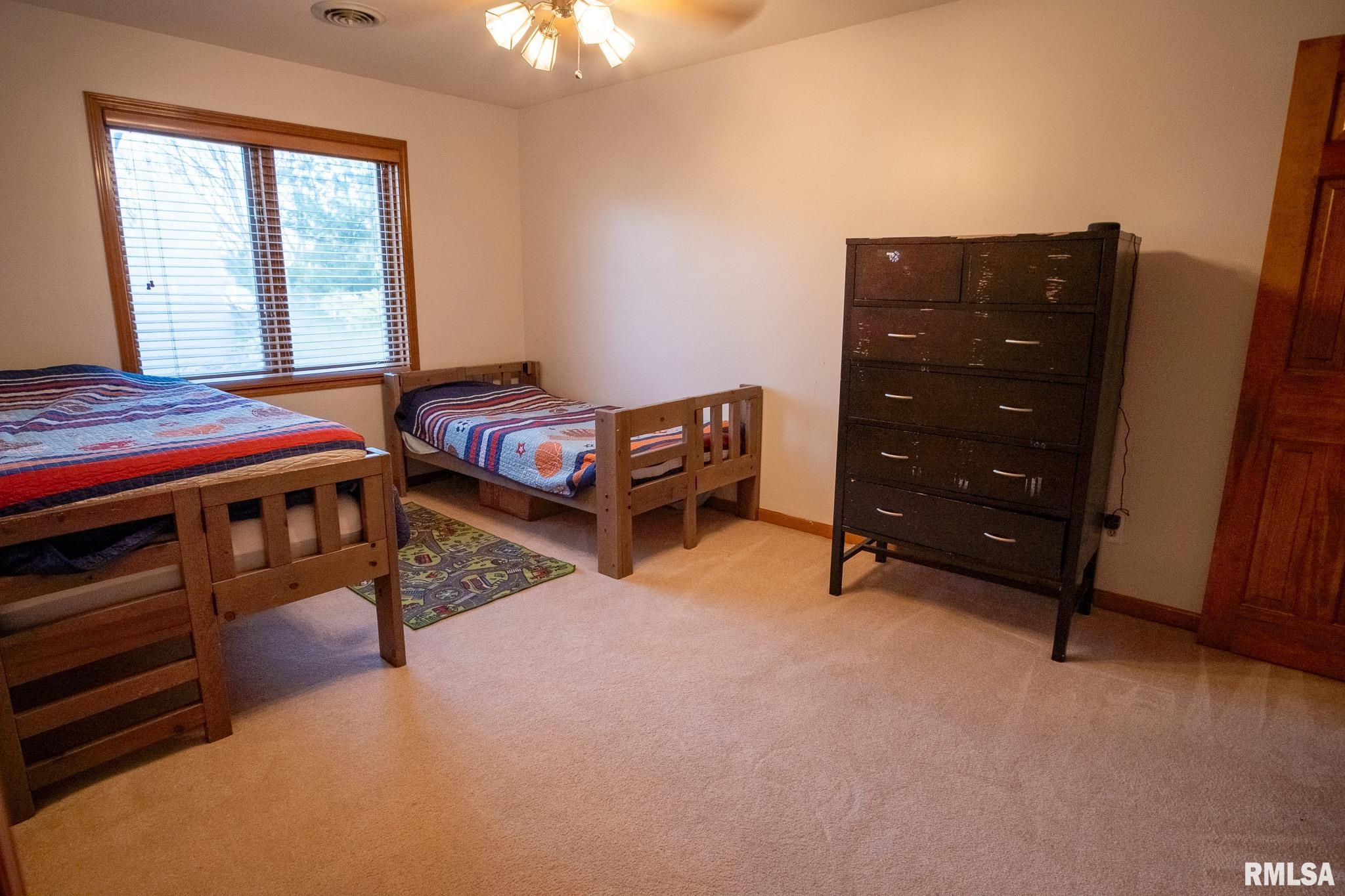 2913 Cider Mill Lane Springfield, IL 62702 - Photo 33 of 43