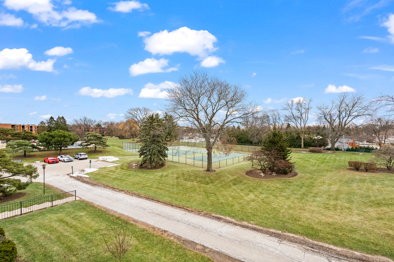 1415 East Central Road, Unit 306A Arlington Heights, IL 60005 - Photo 3 of 3