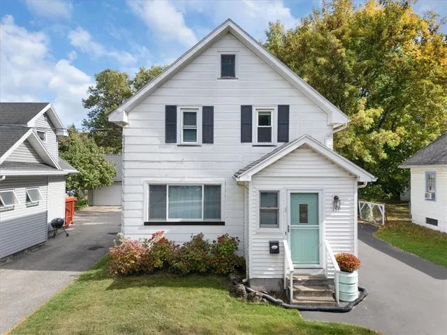 $180,000 | 159 Forgham Road, Greece, NY 14616