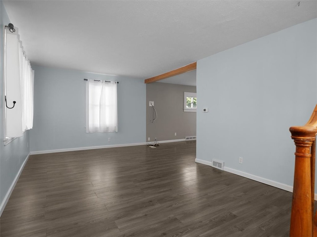 159 Forgham Road Greece, NY 14616 - Photo 11 of 49