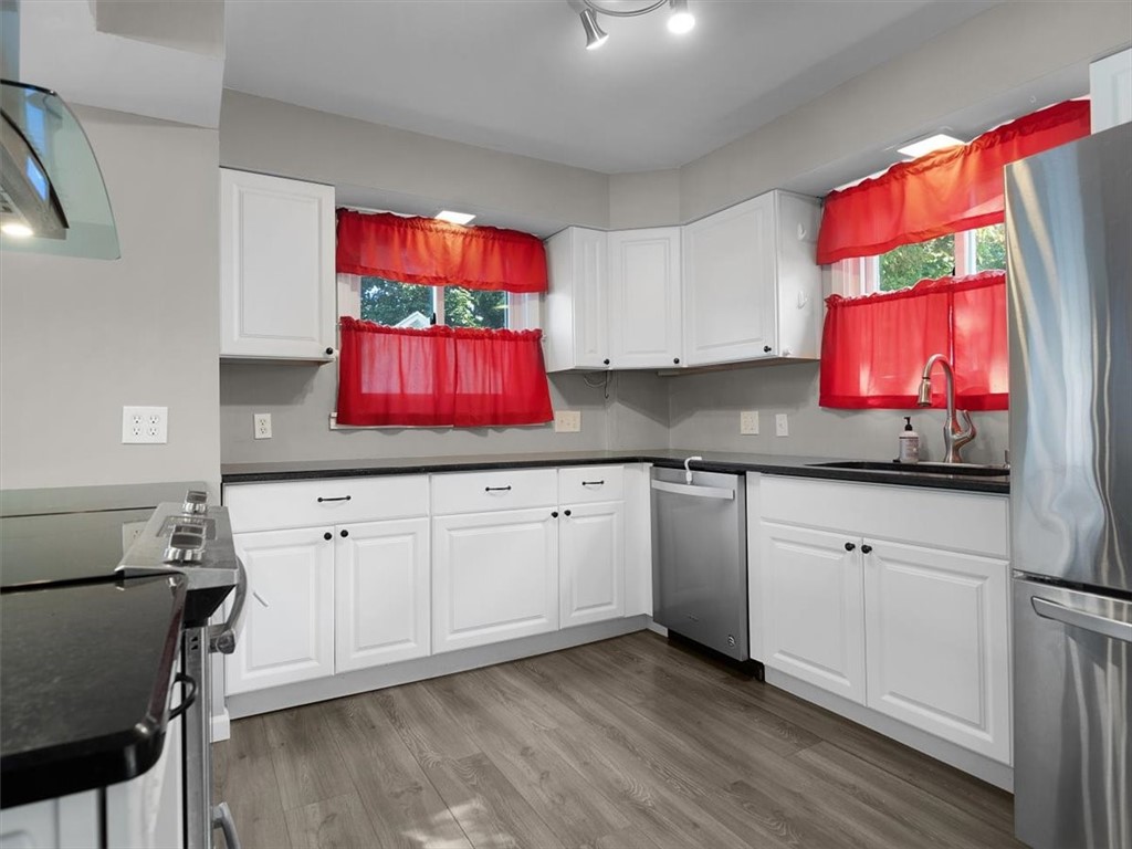 159 Forgham Road Greece, NY 14616 - Photo 22 of 49