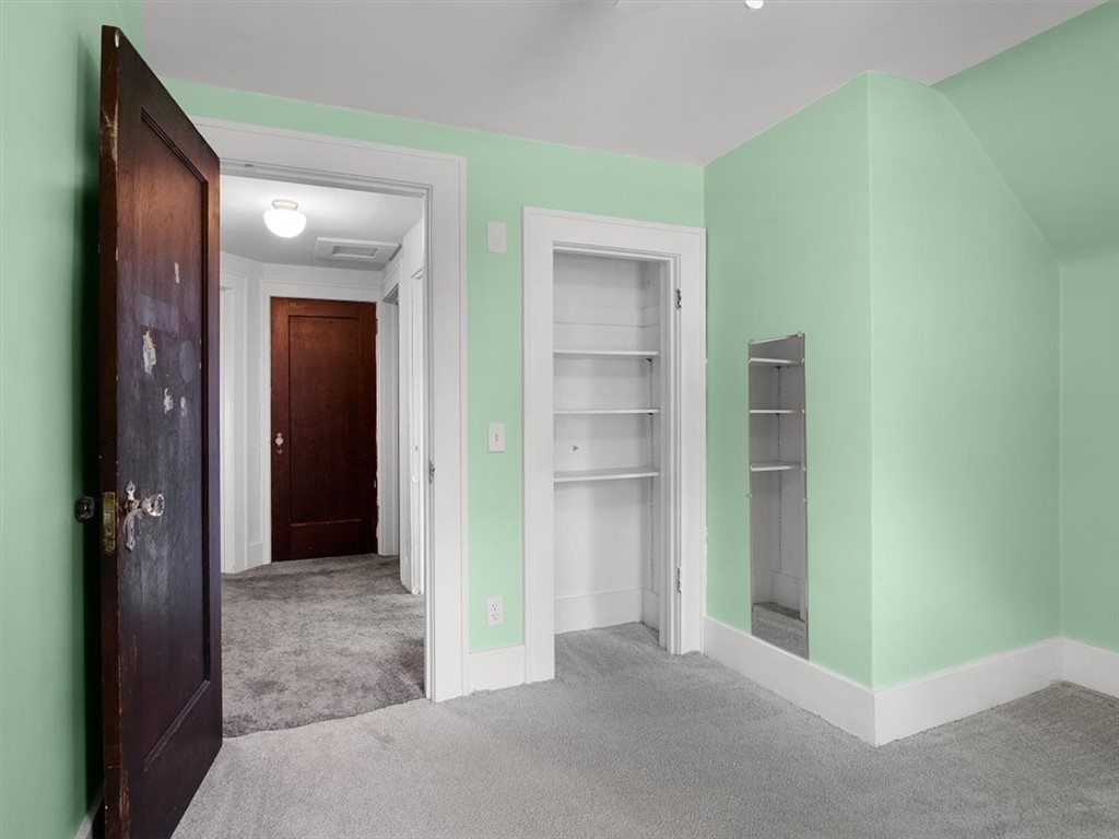 159 Forgham Road Greece, NY 14616 - Photo 36 of 49