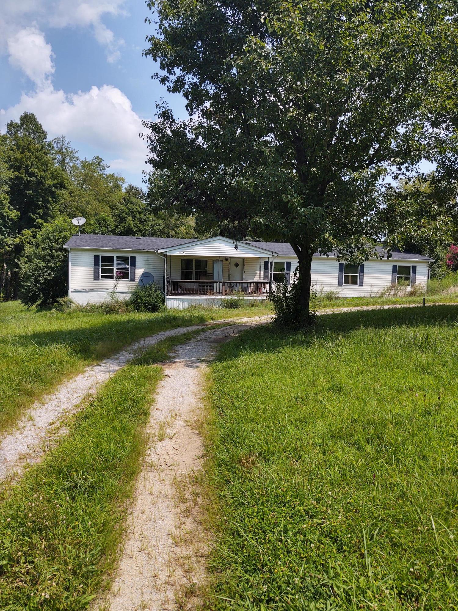 654 Pine Ridge Road Winchester, KY 40391 - Photo 3 of 26 IMG_20210812_122239381_HDR