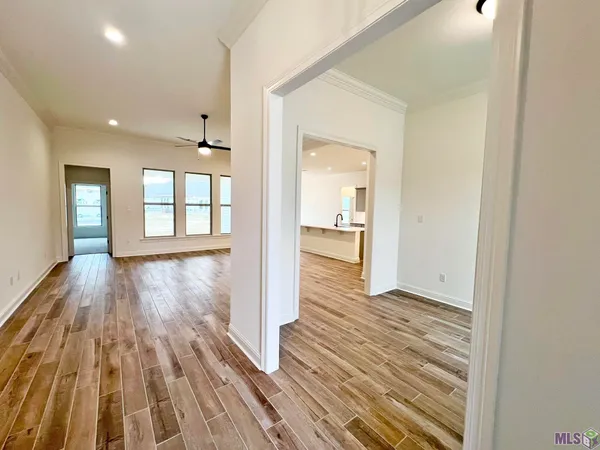 $332,453 | 42218 Blue Bay Drive, Ponchatoula, LA 70454