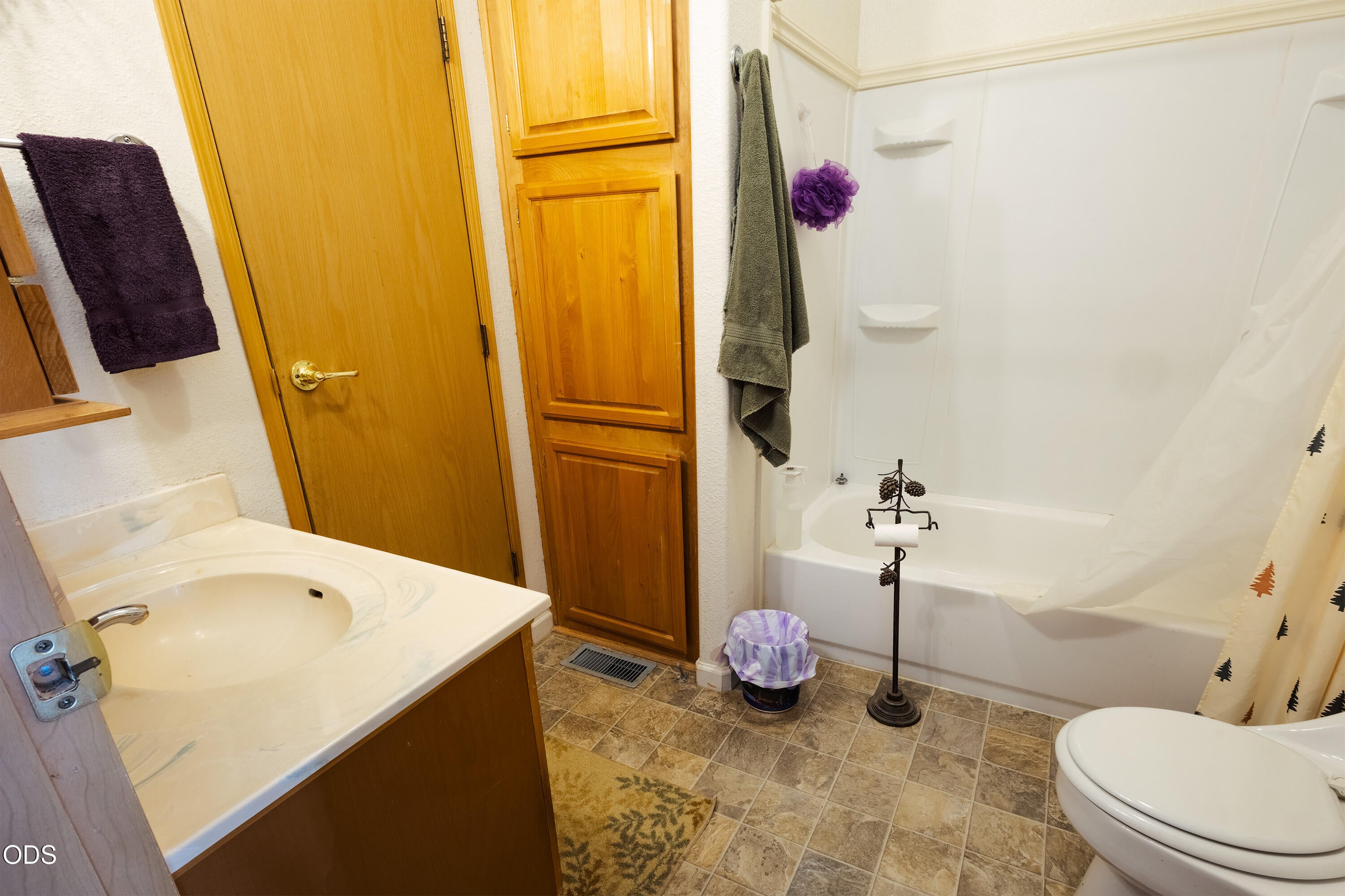 6058 Deer Creek Road Selma, OR 97538 - Photo 14 of 47 Gallery Image 14