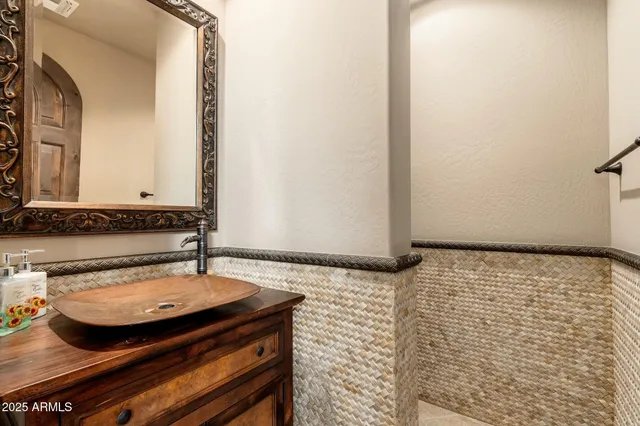 $3,595,000 | 27632 North 68th Place, Scottsdale, AZ 85266