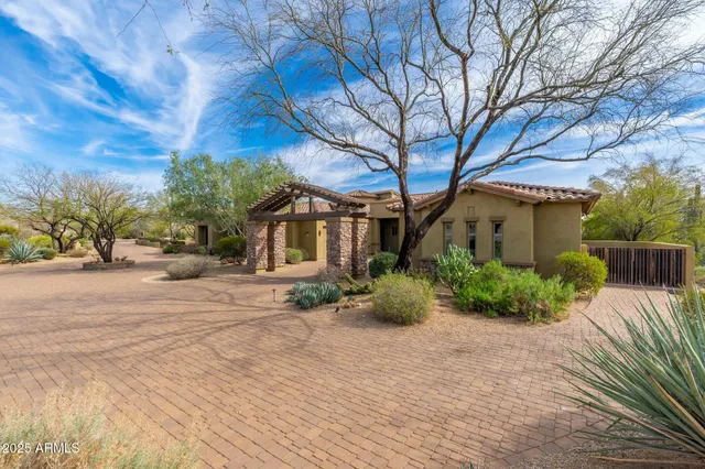 $3,595,000 | 27632 North 68th Place, Scottsdale, AZ 85266