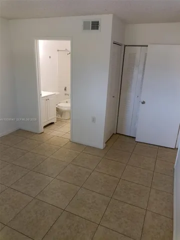 $1,900 | 947 Lake Terry Drive, Unit D, West Palm Beach, FL 33411