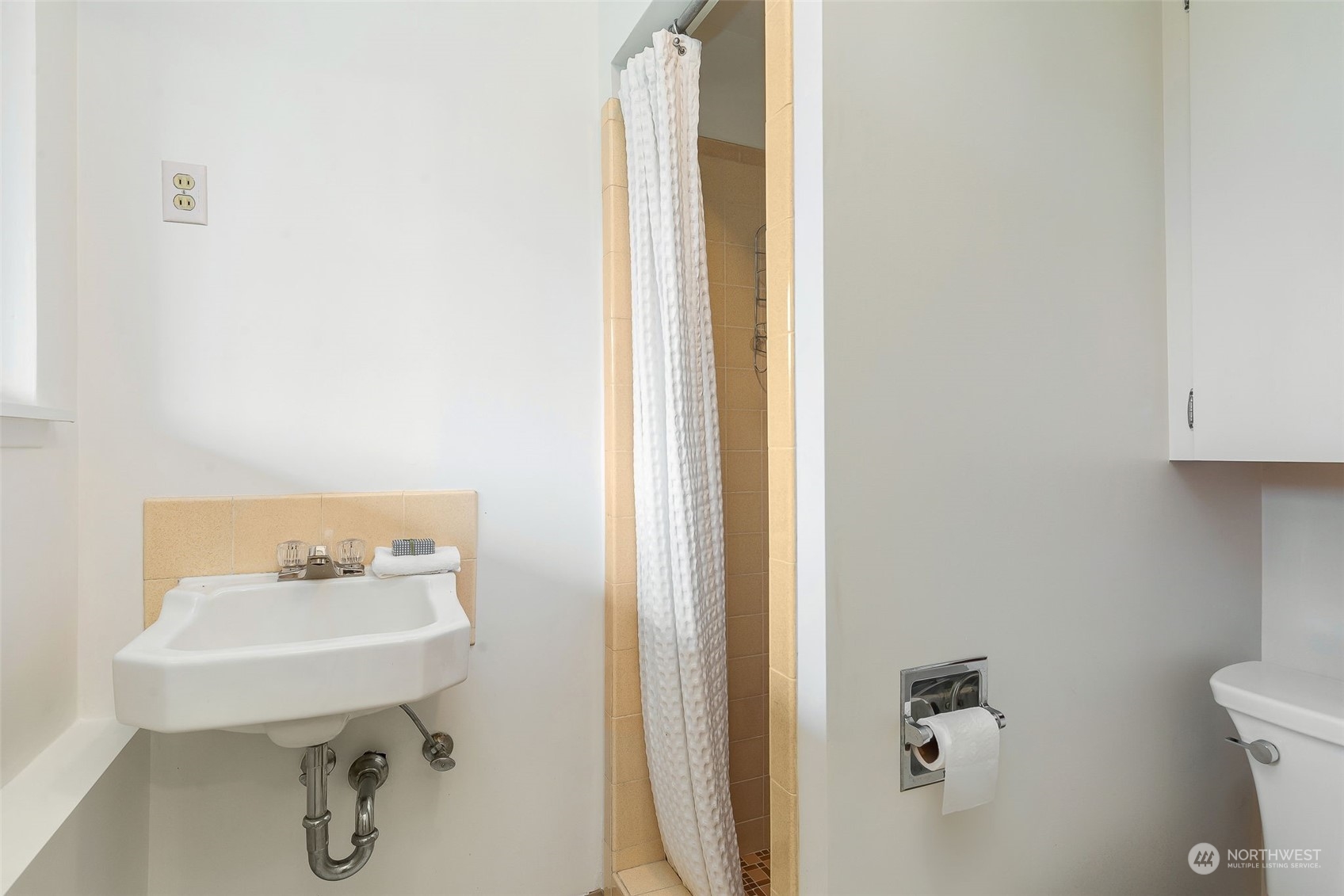 3419 Hunter Boulevard South Seattle, WA 98144 - Photo 23 of 33