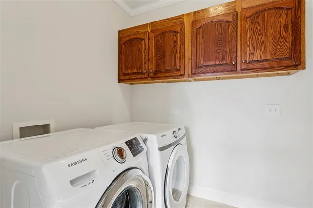 a bathroom with a toilet and a bathtub
