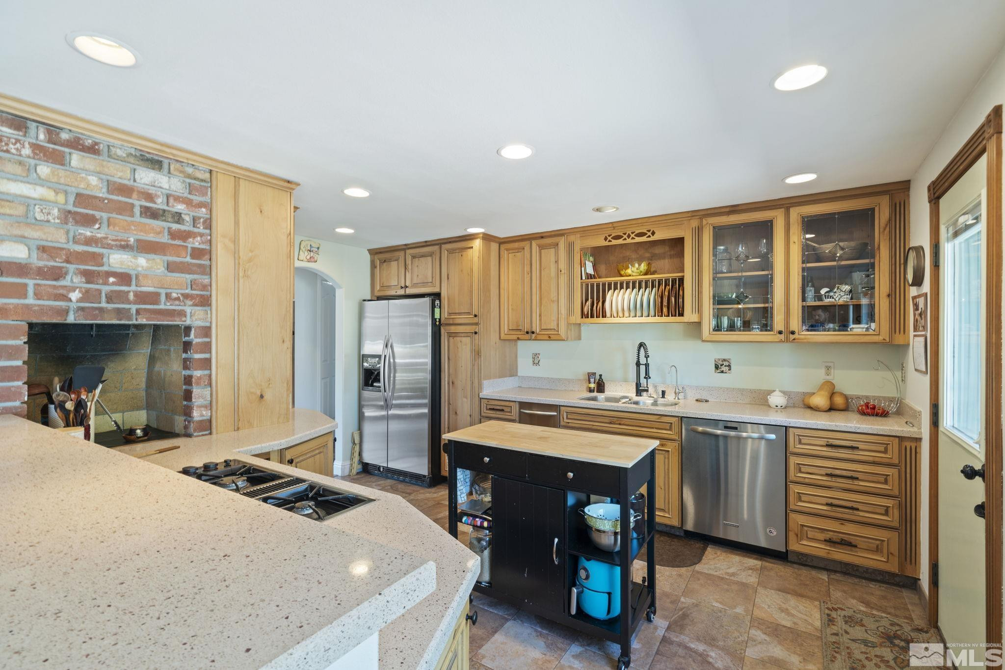 1000 Sumac Street Reno, NV 89509 - Photo 11 of 40 a very nice looking kitchen with a large window