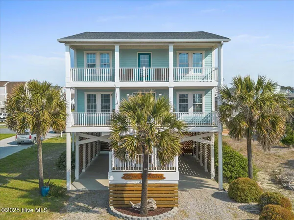 $949,900 | 436 Ocean Boulevard West, Holden Beach, NC 28462