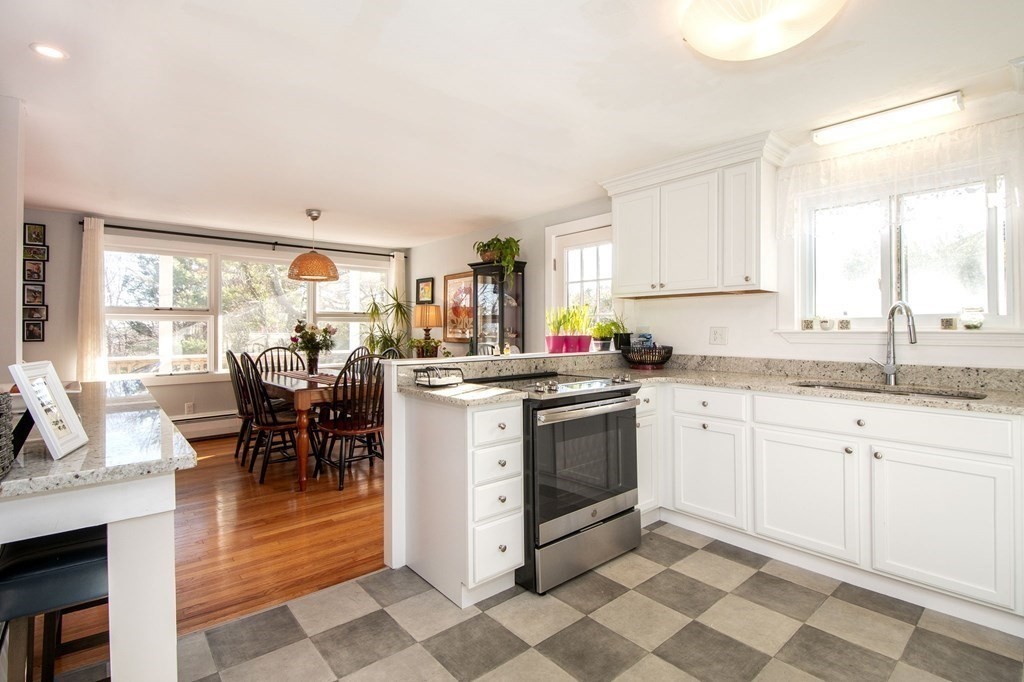 57 Ireland Road Marshfield, MA 02050 - Photo 8 of 21 Gallery Image 8