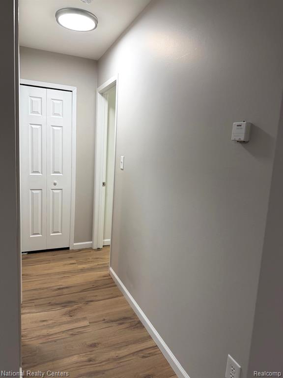 30010 Utica Road, Unit 16 Roseville, MI 48066 - Photo 11 of 13