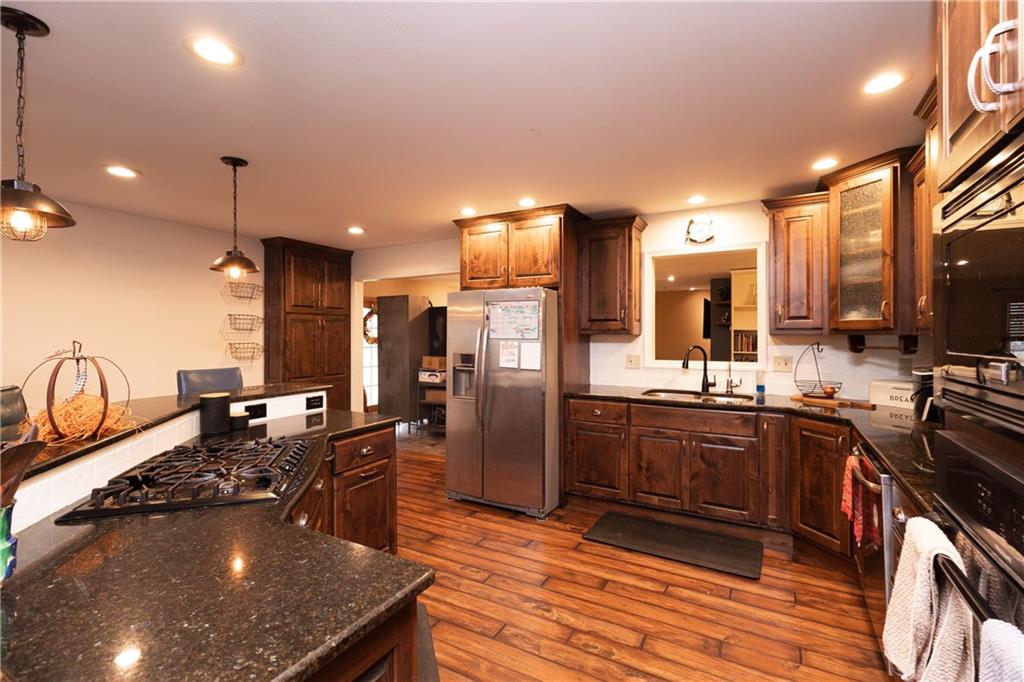 797 19000 Road Mound Valley, KS 67354 - Photo 15 of 54