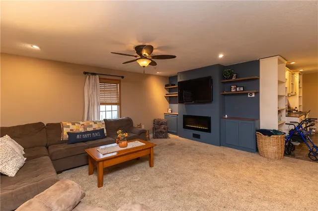 $280,000 | 797 19000 Road, Mound Valley, KS 67354