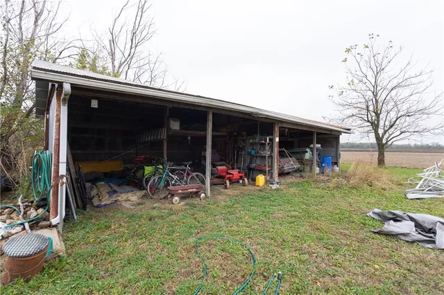 $280,000 | 797 19000 Road, Mound Valley, KS 67354