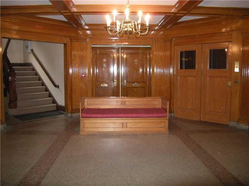 180 High Street, Unit 52 Portland, ME 04101 - Photo 3 of 7 Lobby/Reception.
