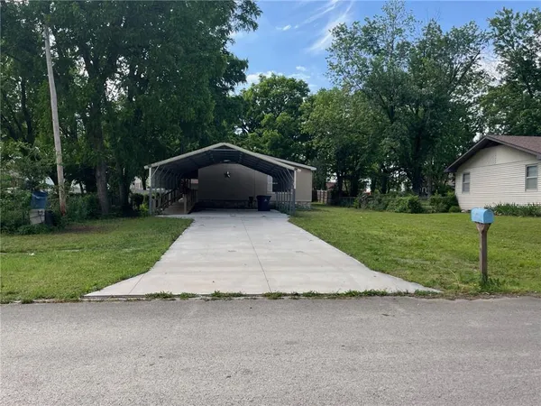 $96,900 | 1309 North 9th Street, Independence, KS 67301